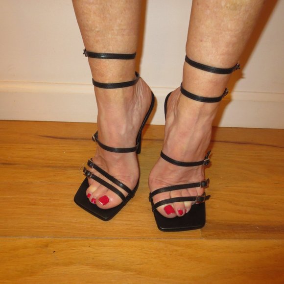 LAST CHC NEW 2 pair PRETTY LITTLE THING  Straps & Buckles Sexy High Heel Sandals - Picture 3 of 14
